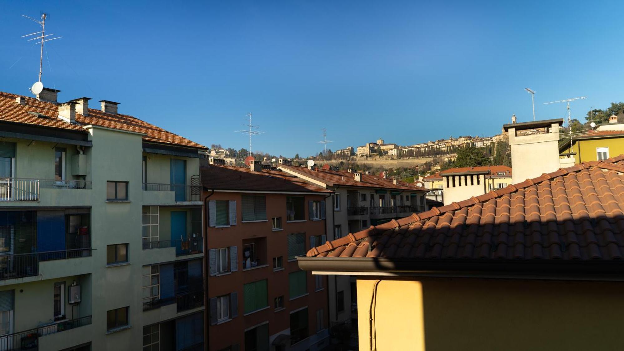 Casa Manara - Sunset View Apartment Бергамо Екстериор снимка